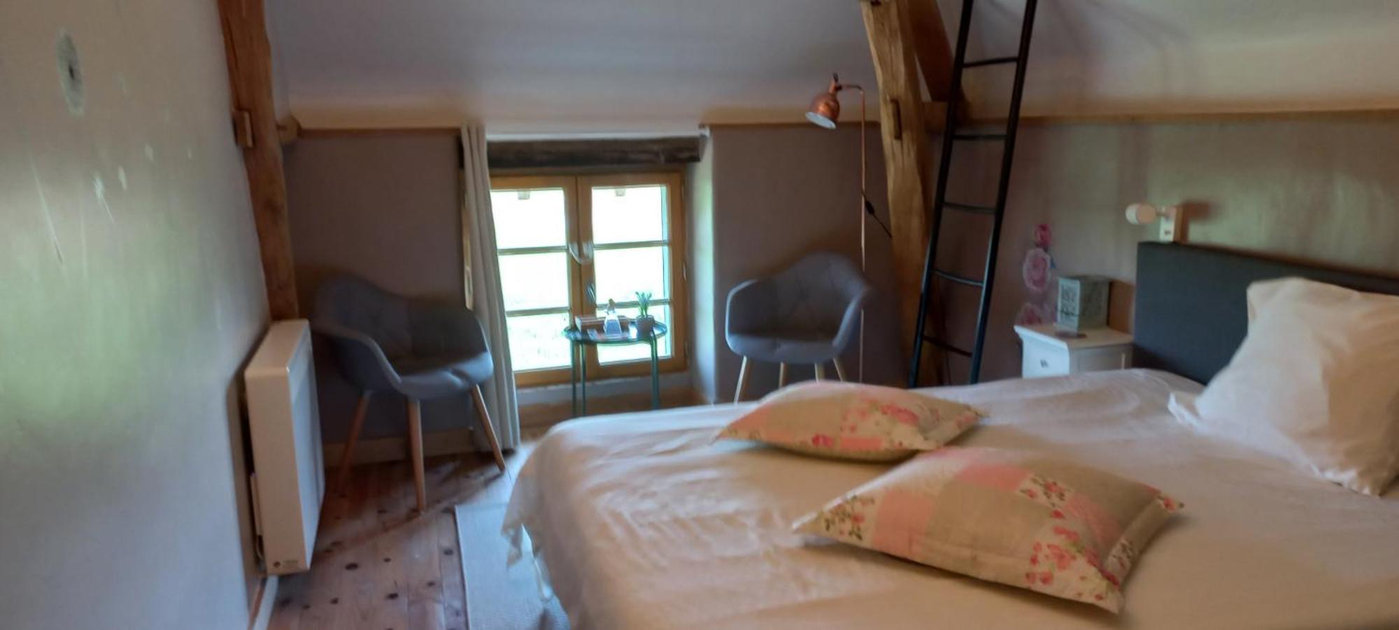 Gite Et Chambres D'Hotes Le Chene Billault Pouant Exterior photo